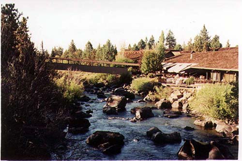 Riverhouse2